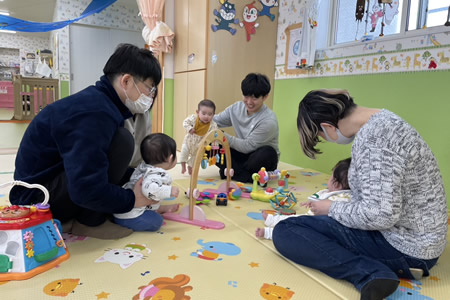 ベビーステーション「ぴよぴよ」の様子04